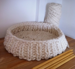 18-inch round basket